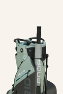 Leichter Big Max Dri Lite Hybrid Plus Golftasche mit mehreren Fächern und wasserabweisendem Material, ideal für Golfer.
