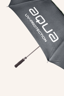 Großer AQUA UV Regenschirm von Big Max, wetterfester Schirm mit UV-Schutz, geöffnet und bereit für den Einsatz bei Regen.