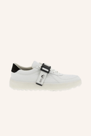 Ecco Golfschuhe Tray Limited mit Schnallenverschluss in schwarzem Leder, seitliche Detailansicht