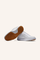 Moderne Footjoy Contour Casual Golfschuhe aus Leder, mit bequemer Passform und rutschfester Sohle für Komfort auf dem Golfplatz.