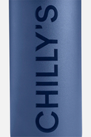 Blaue 500ml Isolierflasche von Golfers Paradise, isoliert Getränke, aus langlebigem Edelstahl, für unterwegs und Sport.