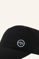 Weibliche Callaway High Tail Kappe aus atmungsaktivem Material, perfekte Passform, stilvolles Design für sportliche Aktivitäten.