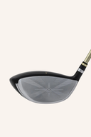 Honma Beres 09 3-Sterne Driver, Golfschläger mit schwarzem Schlägerkopf und Griff, für optimalen Abschlag.