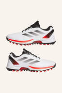 Adidas ADIZERO ZG Golfschuhe in Weiß mit schwarzem Schnürsystem, leicht und atmungsaktiv für verbesserten Komfort auf dem Golfplatz