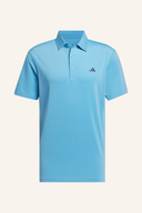 Adidas Ultimate365 Solid Polo-Shirt, Frontansicht, weißes Poloshirt mit Kragen und kurzen Ärmeln, sportlich und bequem.