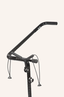 JuCad Carbon Drive 3.0 Elektrotrolley Set mit stabilem Rahmen und modernen Funktionen, ideal für den Golfeinsatz.