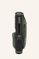 Großes Big Max AQUA Seven H Standbag mit mehreren Fächern und gepolsterten Tragegriffen, für Golfausrüstung.
