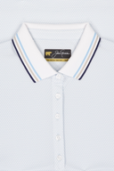 Helles blaues Jack Nicklaus Poloshirt aus festem Stoff, kurze Ärmel, klassischer Kragen, sportliches Design.
