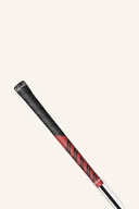 Golf Pride MCC Schlägergriff mit griffiger Oberfläche und rotem Design, perfekt für verbesserten Halt beim Golfspielen