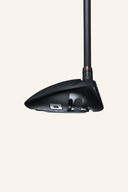 OnOff AKA 24 Fairwayholz, modernes Golfschläger mit Holzdesign, zeigt die Schlagfläche und Griff.