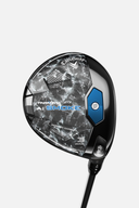 Callaway Paradym AI Smoke MAX Fairwayholz mit schwarzem Schaft und goldener Schlagfläche, detailreiche Nahaufnahme