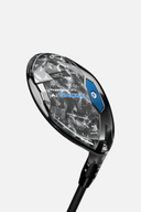Callaway Paradym AI Smoke MAX Fairwayholz mit schwarzem Schaft und goldener Schlagfläche, sichtbare Schlagfläche und Schaft.