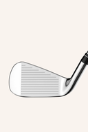 Callaway Reva Rise Eisensatz mit vier präzisen Golf-Eisens, schwarzes Design, ideal für fortgeschrittene Spieler.
