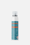 Riesenfeld Golf Impact Marker Spray Schwungflüssigkeit, sichtbar auf einem Golfball, zum Markieren und Verbessern des Schwungs.
