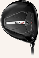 Titleist GT3 Driver, Golfschläger mit schwarzem Griff und aerodynamischem Design, auf einem Golfplatz liegend