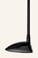 Titleist GTS2 Fairwayholz mit Holzschaft und grünem Schlägerkopf, Blick auf die Schlagfläche und Design.