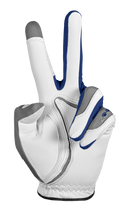 Golfhandschuh von Zoom mit Peace-Print, weiche Textur und ergonomisches Design für optimalen Halt beim Golfspielen.
