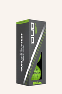 Drei grüne Wilson Duo Soft Golfbälle in einer Verpackung, weiche Bälle für verbessertes Spielgefühl.