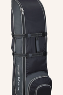 Schwarzer Big Max Wheeler III Trolley mit schwarzem Druck, aus robustem Material, für Reisen und Komfort.