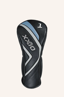 XXIO 14 Driver, Golfschläger mit Holzschaft, silberfarbenes Kopfdesign und griffigem Griff, für lange Abschläge.